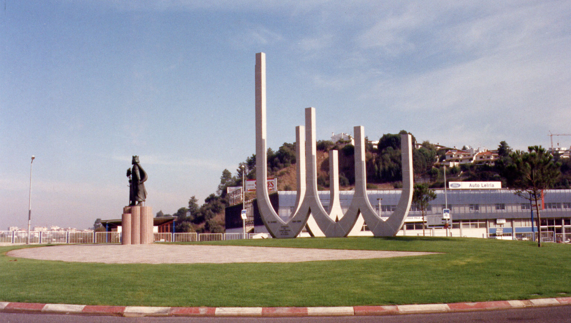 monumento ao Rei D. Dinis — Leiria