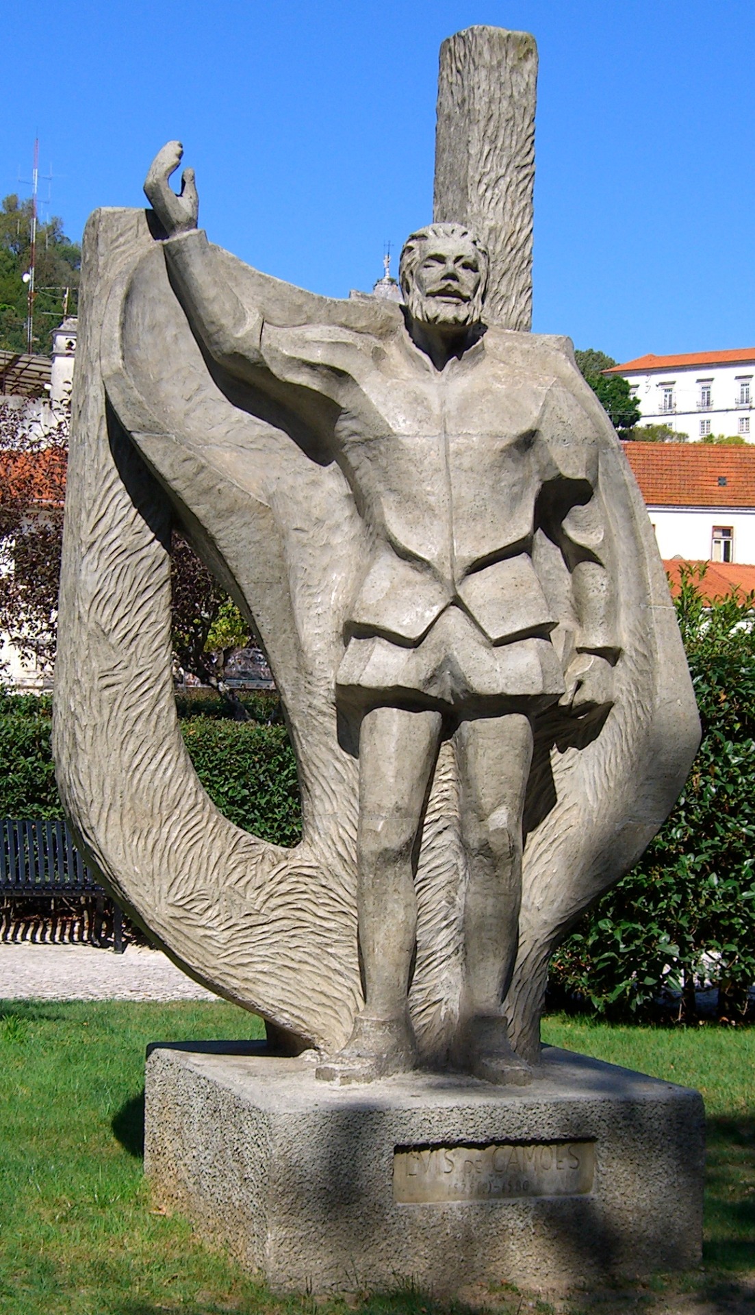 Luís de Camões — Leiria